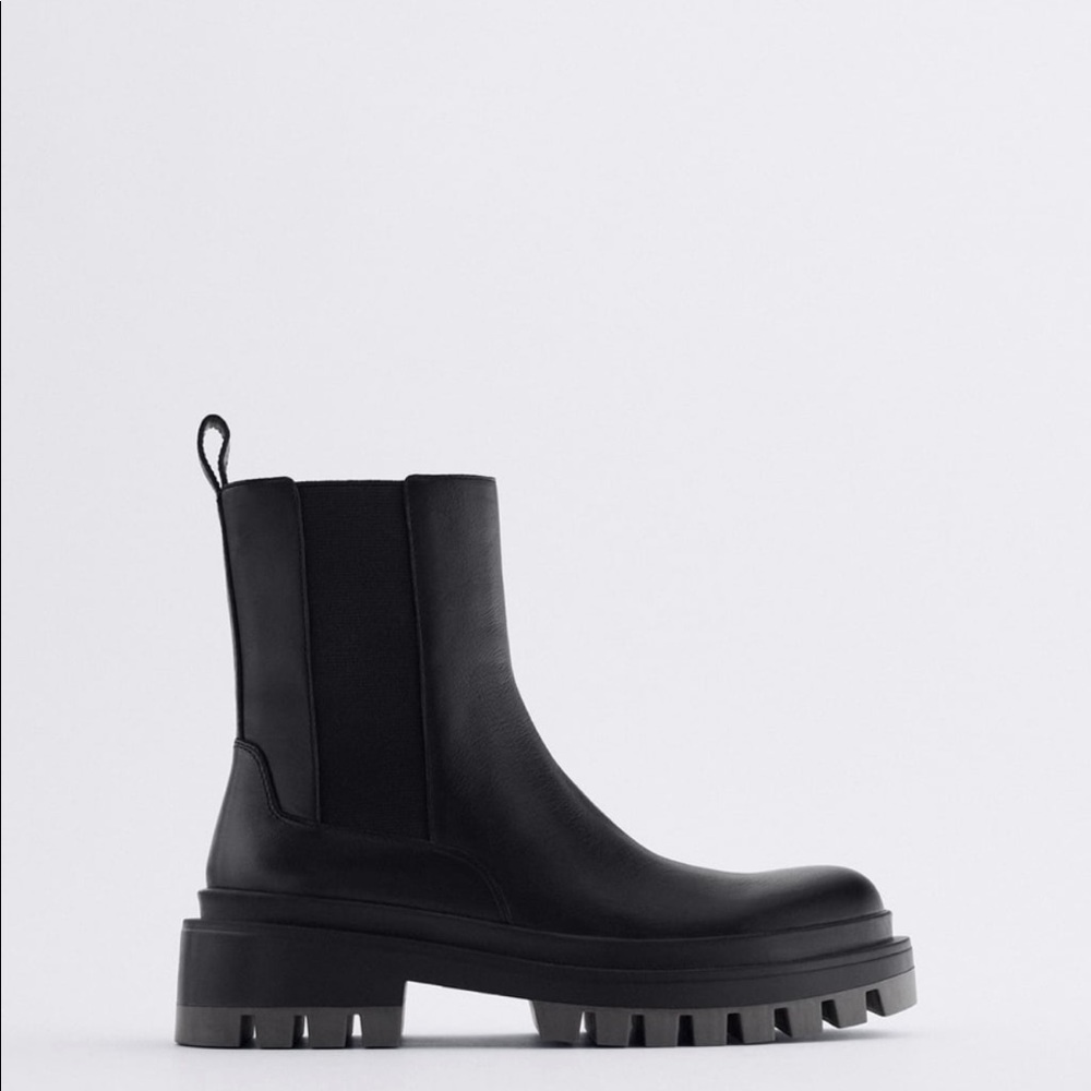 Zara Lug Sole Low Heel Leather Ankle Boots